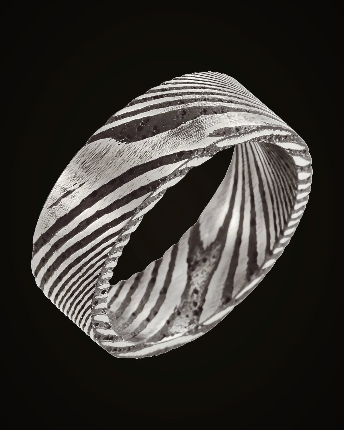 Damascus Comfort-Fit Flat Band — Damascus Stainless Steel · 8 mm · Size 11.5