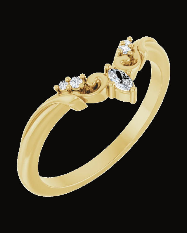 Contour Band — 14K Yellow Gold · 6.5 x 3 mm