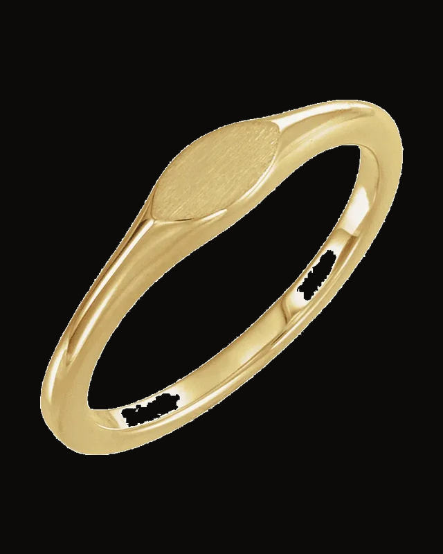 Oval Signet Ring — 14K Yellow Gold · 4 x 2.3 mm