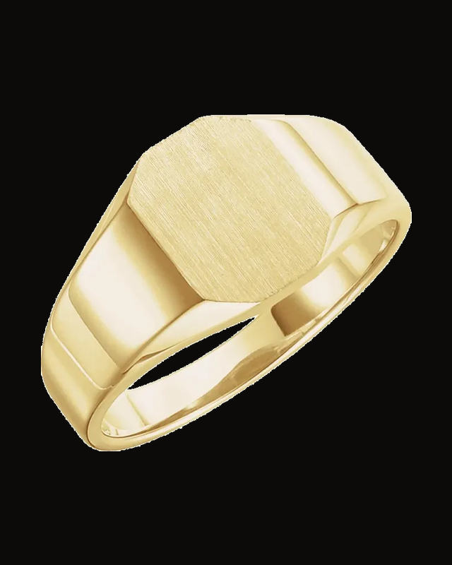 Octagon Signet Ring — 14K Yellow Gold · 2.82 mm