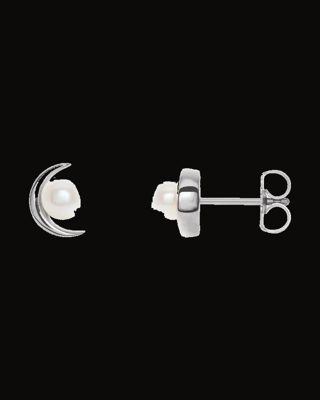 Cultured White Freshwater Pearl Earrings
