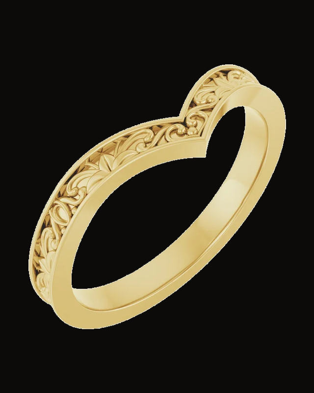 Vintage-Inspired V Ring — 14K Yellow Gold · 2.5 mm