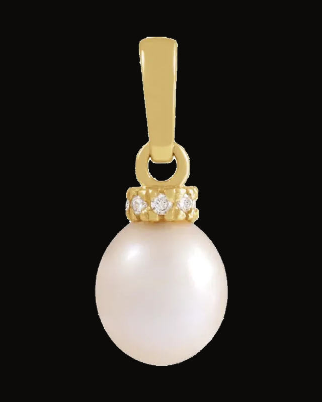 Cultured White Freshwater Pearl And 0.08 CTW Natural Diamond Pendant — 14K Yellow Gold