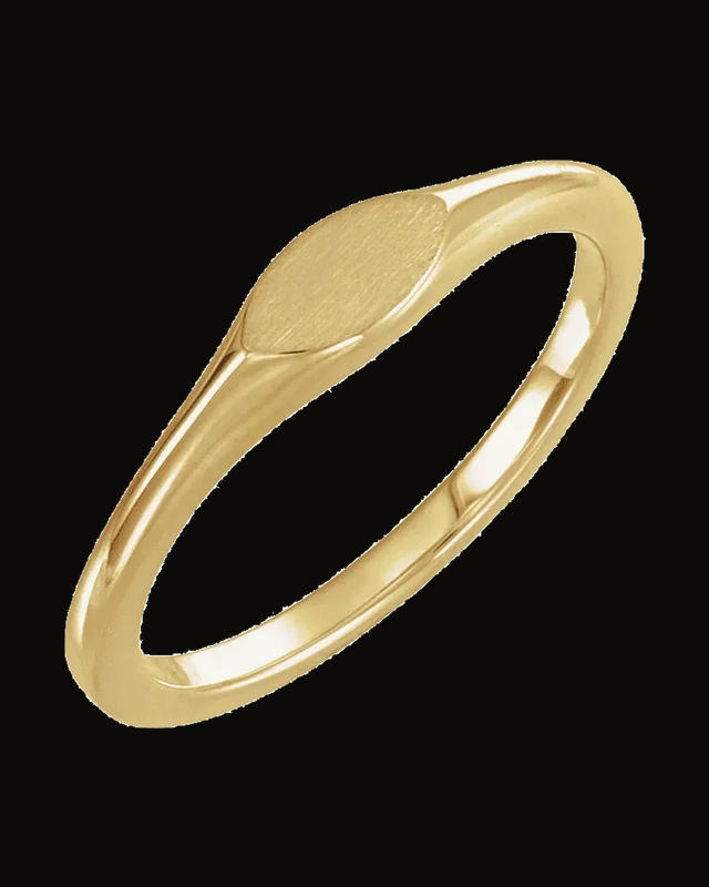 Oval Signet Ring — 14K Yellow Gold · 4 x 2.3 mm