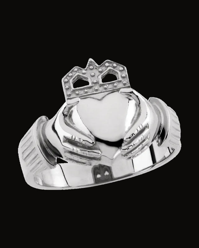 Claddagh Band — Sterling Silver · 11 mm