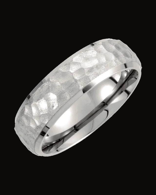 Beveled-Edge Inlay Standard Fit Band With Hammer Finish — Titanium · 7 mm