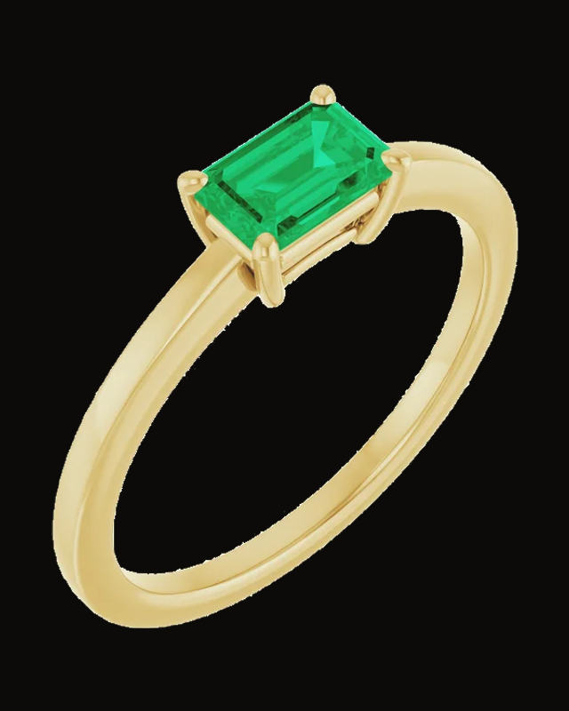 Lab-Grown Emerald Ring — 14K Yellow Gold · 1.5 mm · Size 7