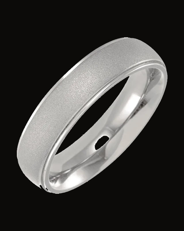 Stepped-Edge Standard-Fit Half Round Band With Oxidized Finish — Titanium · 5 mm
